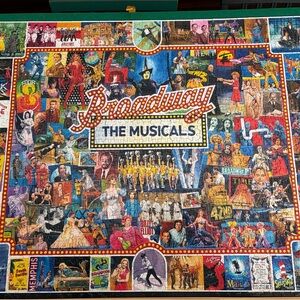 White Mountain Broadway The Musicals Puzzle - Multicolor
